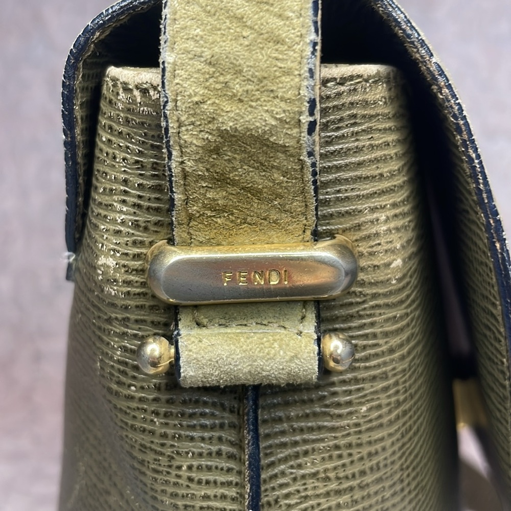 Fendi Vintage Italian Leather & Suede Flap Crossbody Shoulder Bag in Olive Green - Picture 7 of 17